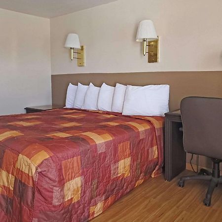 Rodeway Inn Buffalo Eksteriør bilde