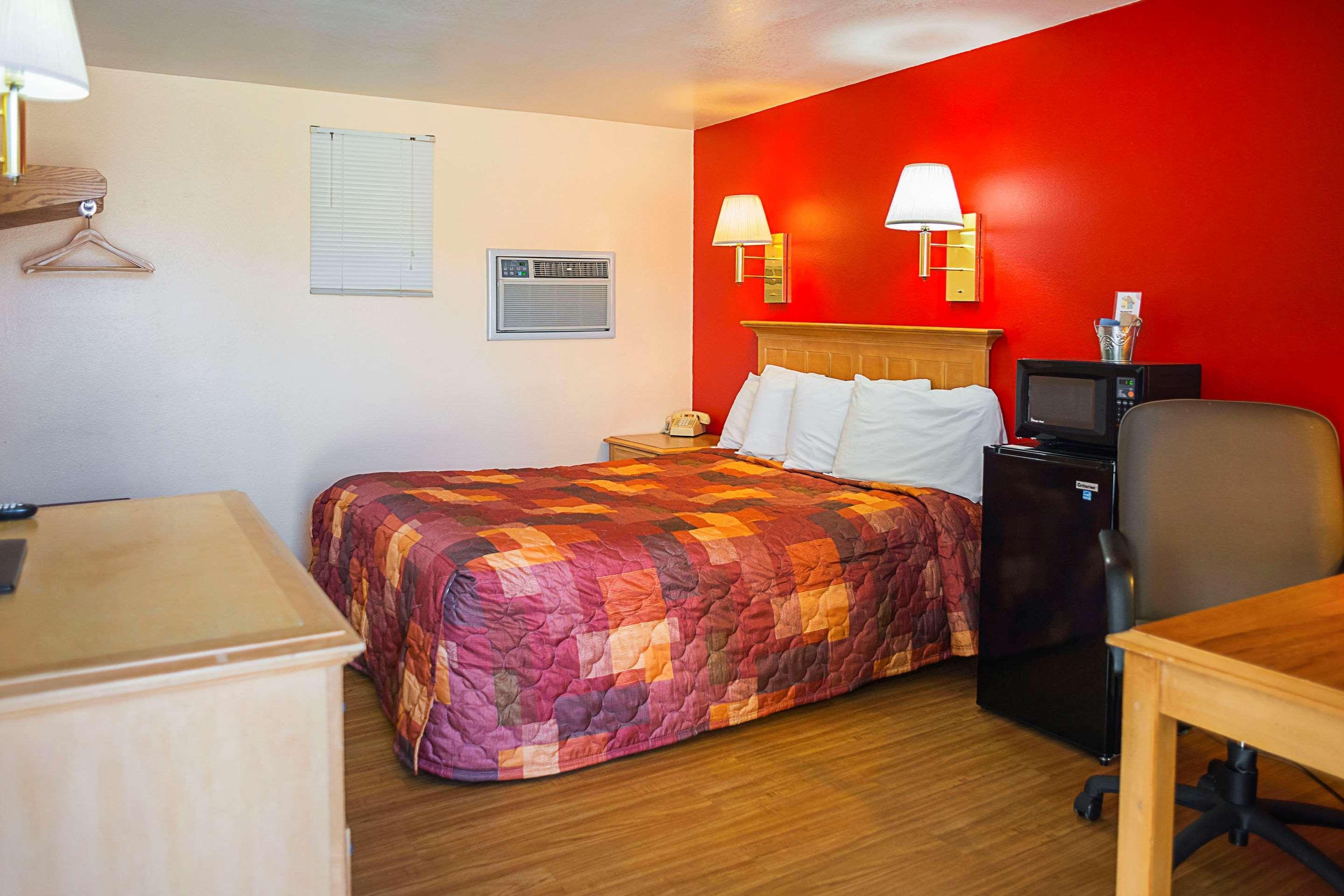 Rodeway Inn Buffalo Eksteriør bilde