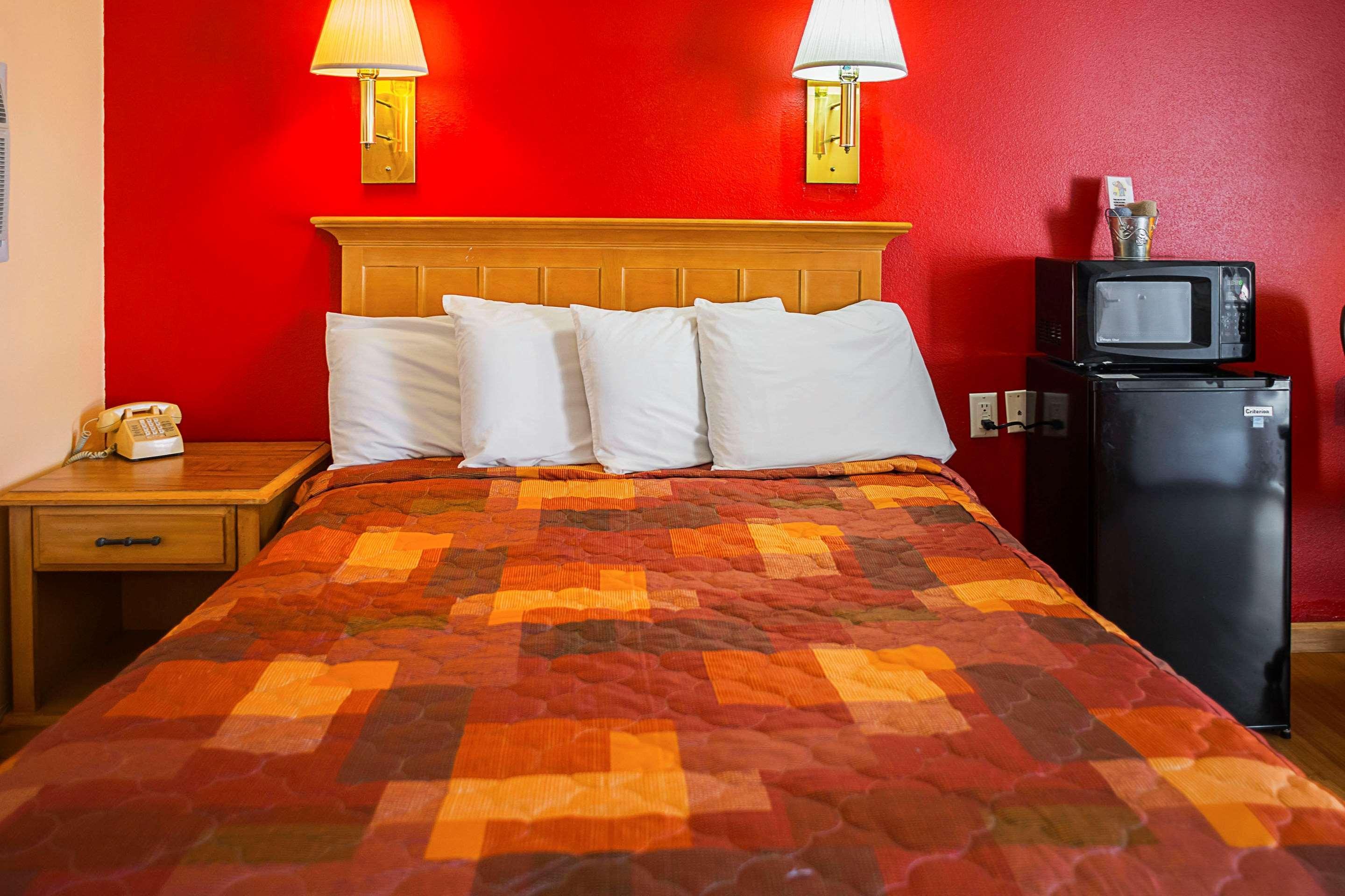 Rodeway Inn Buffalo Eksteriør bilde