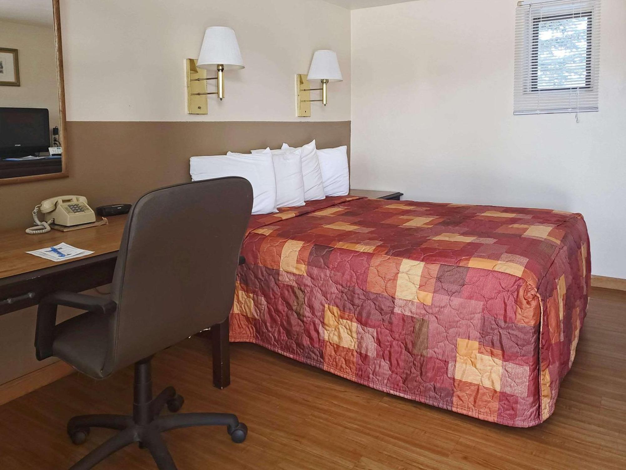Rodeway Inn Buffalo Eksteriør bilde