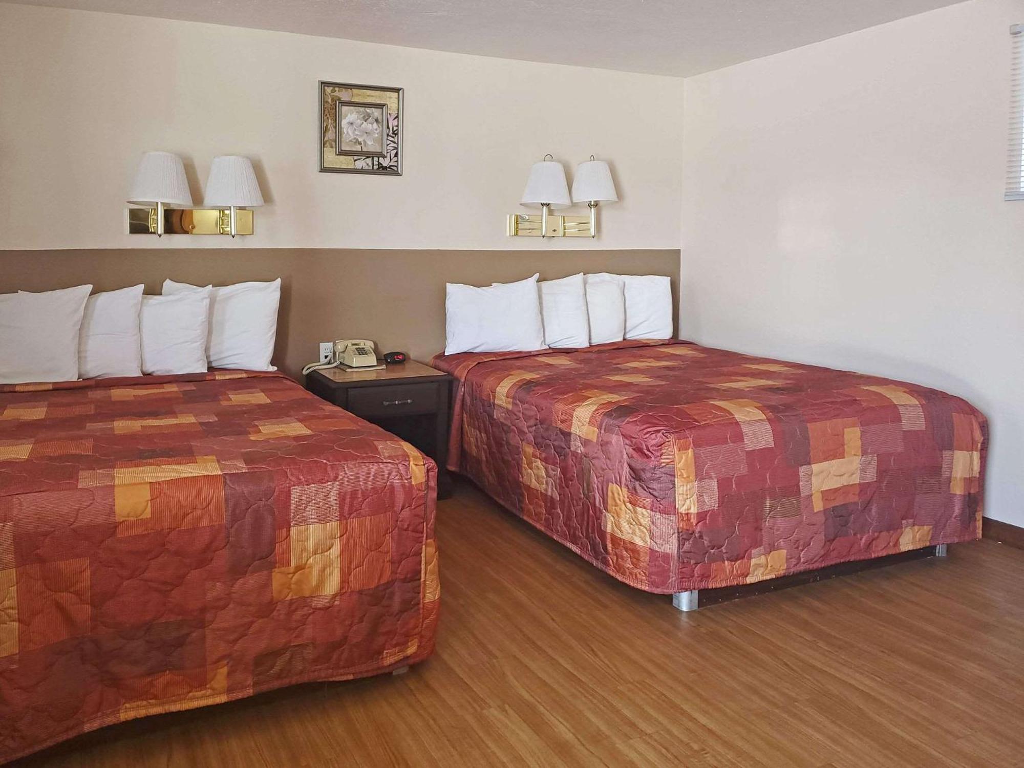 Rodeway Inn Buffalo Eksteriør bilde