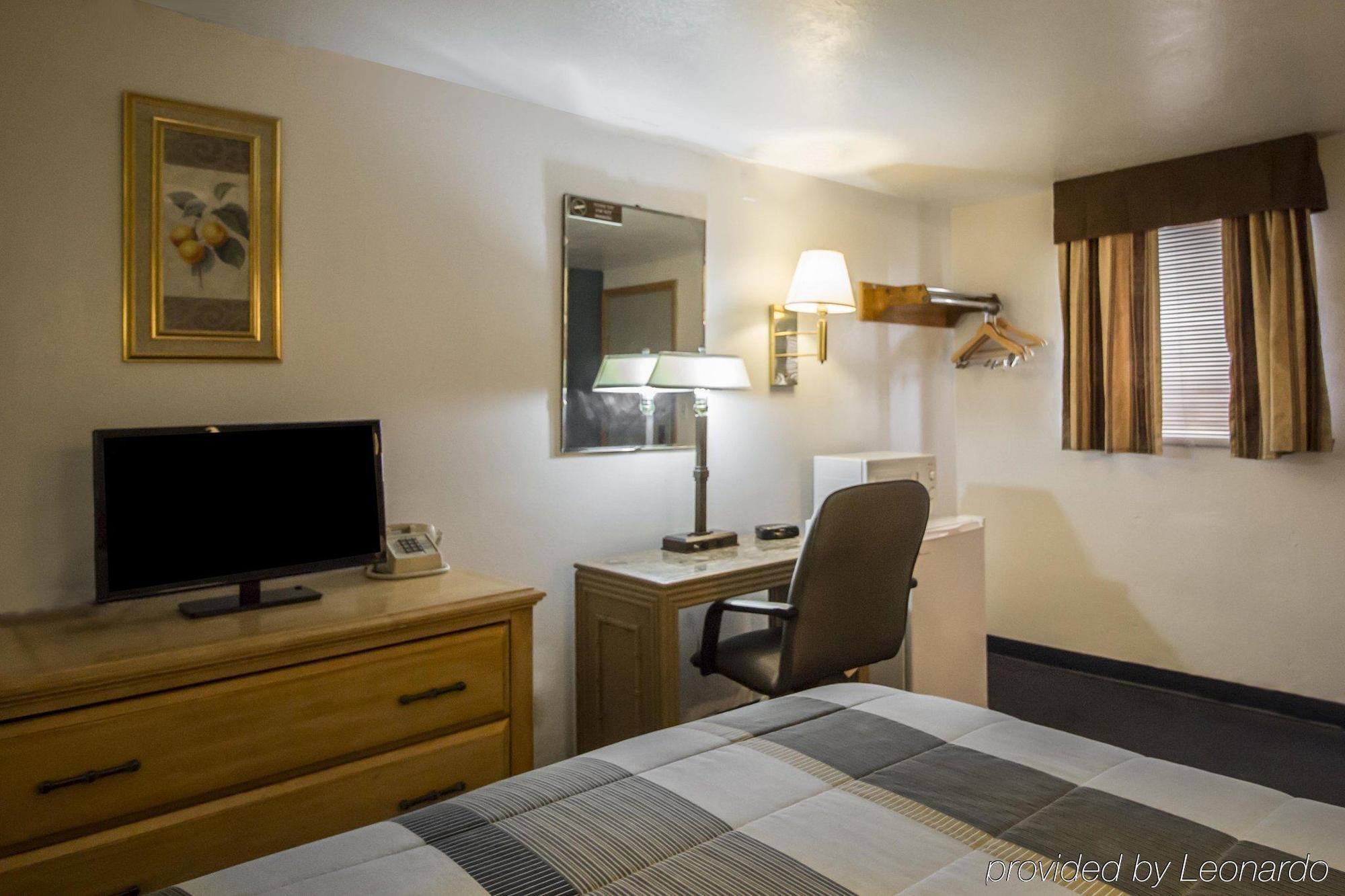 Rodeway Inn Buffalo Eksteriør bilde